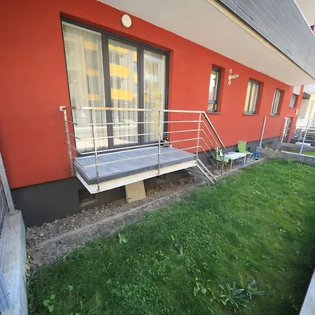 Happy Family * Brassó