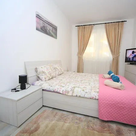 Happy Family Μπρασόβ